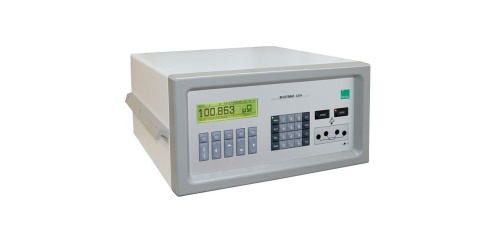 2304 Přesný resistomat 