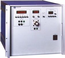 8100 Širokopásmový kalibrátor proudu 100A